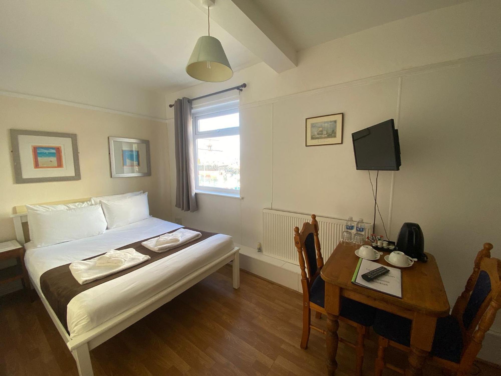 Lady Hamilton Inn Portsmouth Extérieur photo